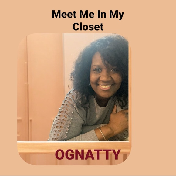 # 1-60 Unlisted Live
Pre-Loved💙 NWT 💙 NWOT 💙 - Picture 4 of 15